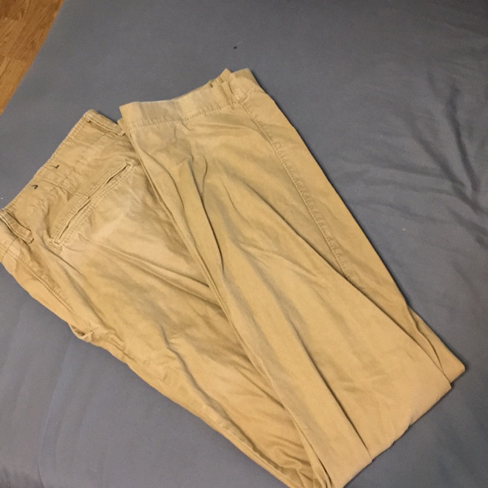 American Eagle Mens Khaki